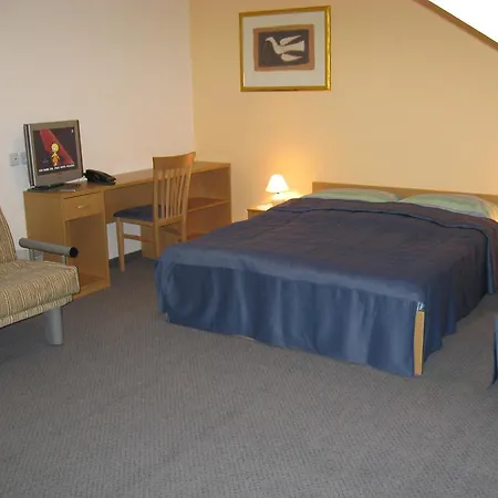 ゲストハウス Majolka プトゥイ