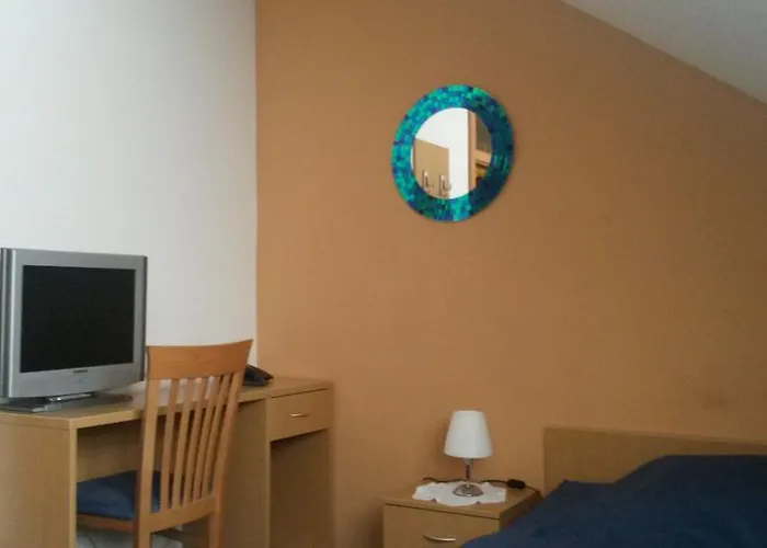 ゲストハウス Majolka